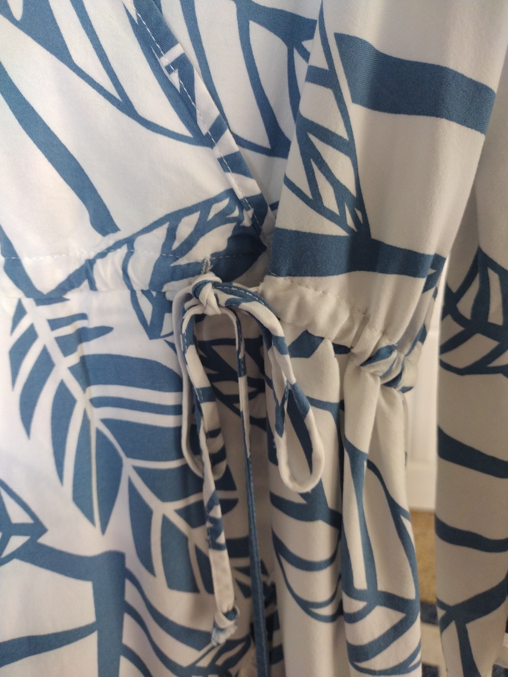 Blue and White Leaf-Print Drawstring Dress